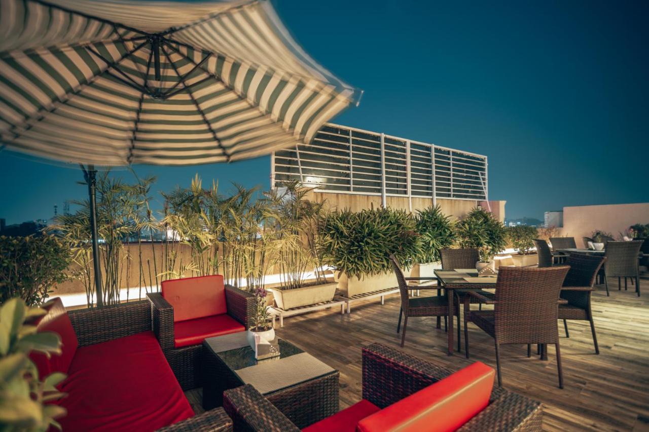 Amritara Sadka Amritsar Hotel Екстериор снимка