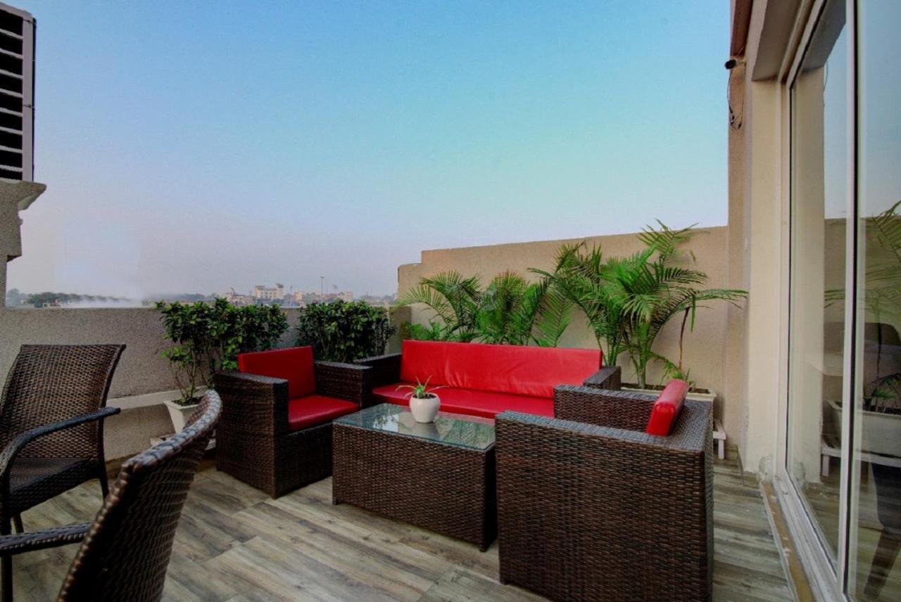 Amritara Sadka Amritsar Hotel Екстериор снимка