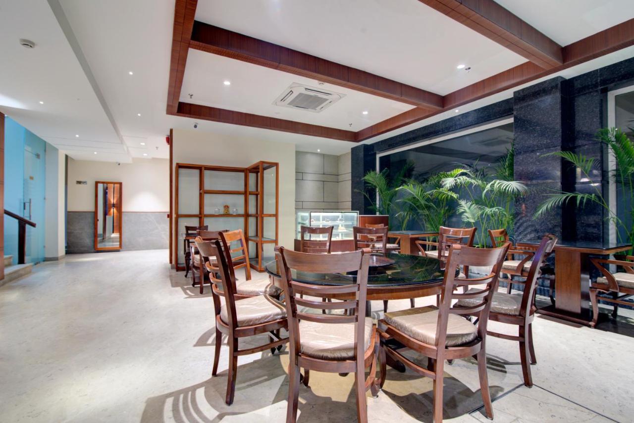 Amritara Sadka Amritsar Hotel Екстериор снимка